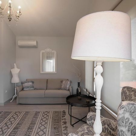 By The Sea Luxury Suites Limenas  Buitenkant foto