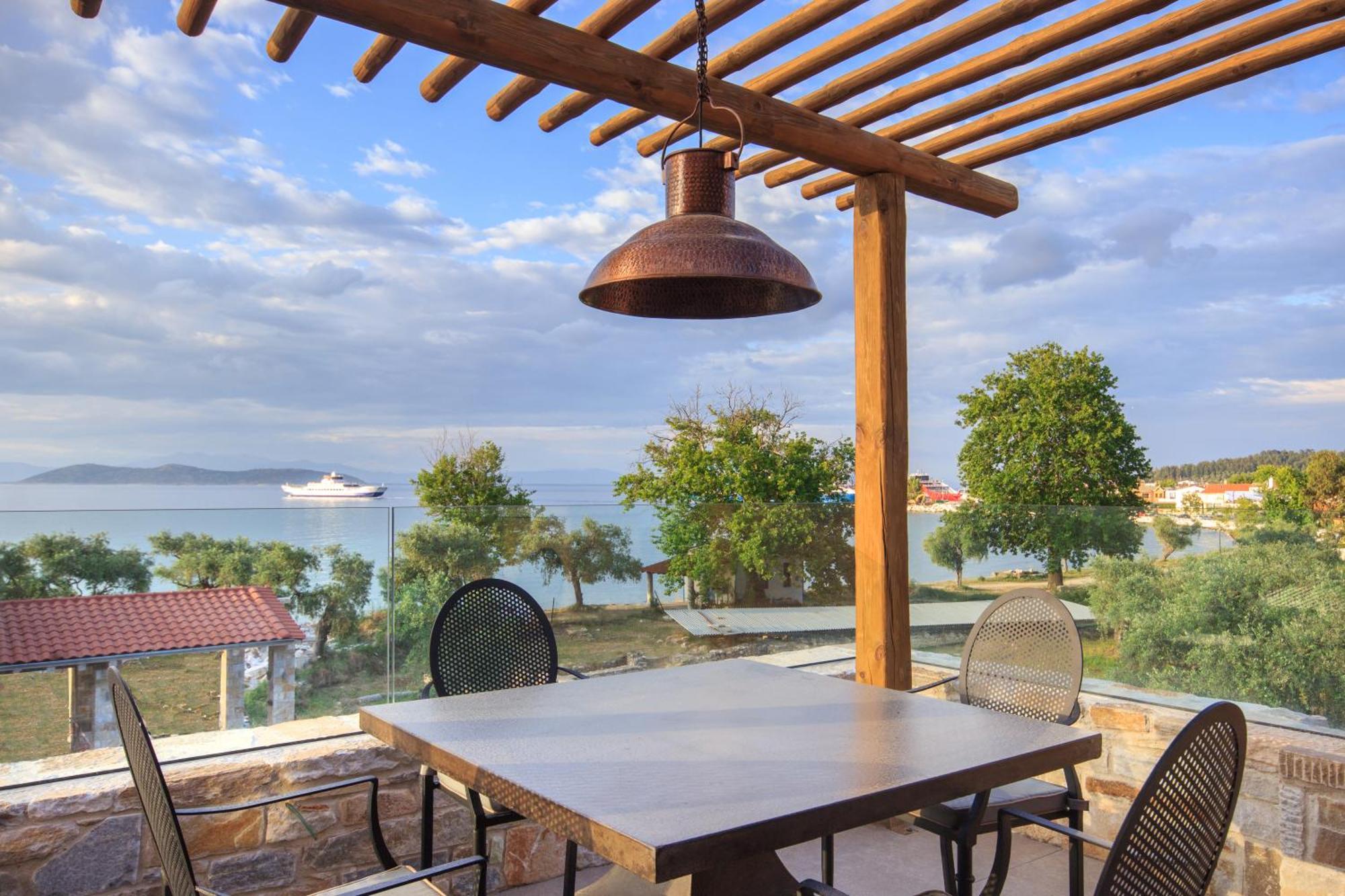 By The Sea Luxury Suites Limenas  Buitenkant foto